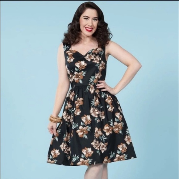 Pinup couture golightly Hawaiian floral tiki dress